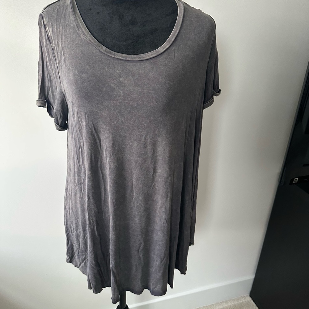Altar'd State Gray Relaxed Short Sleeve Tee